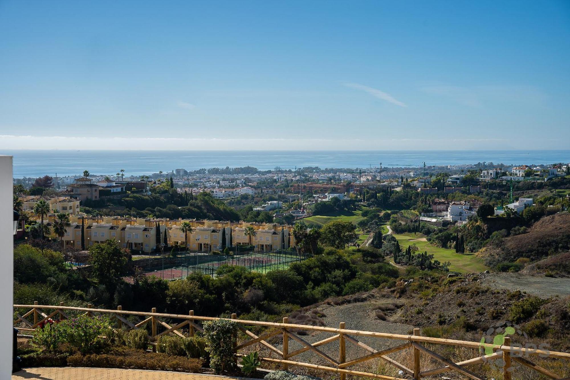 Amazing New Apt.-3 Rooms-6 Pools-spa 601 * Estepona
