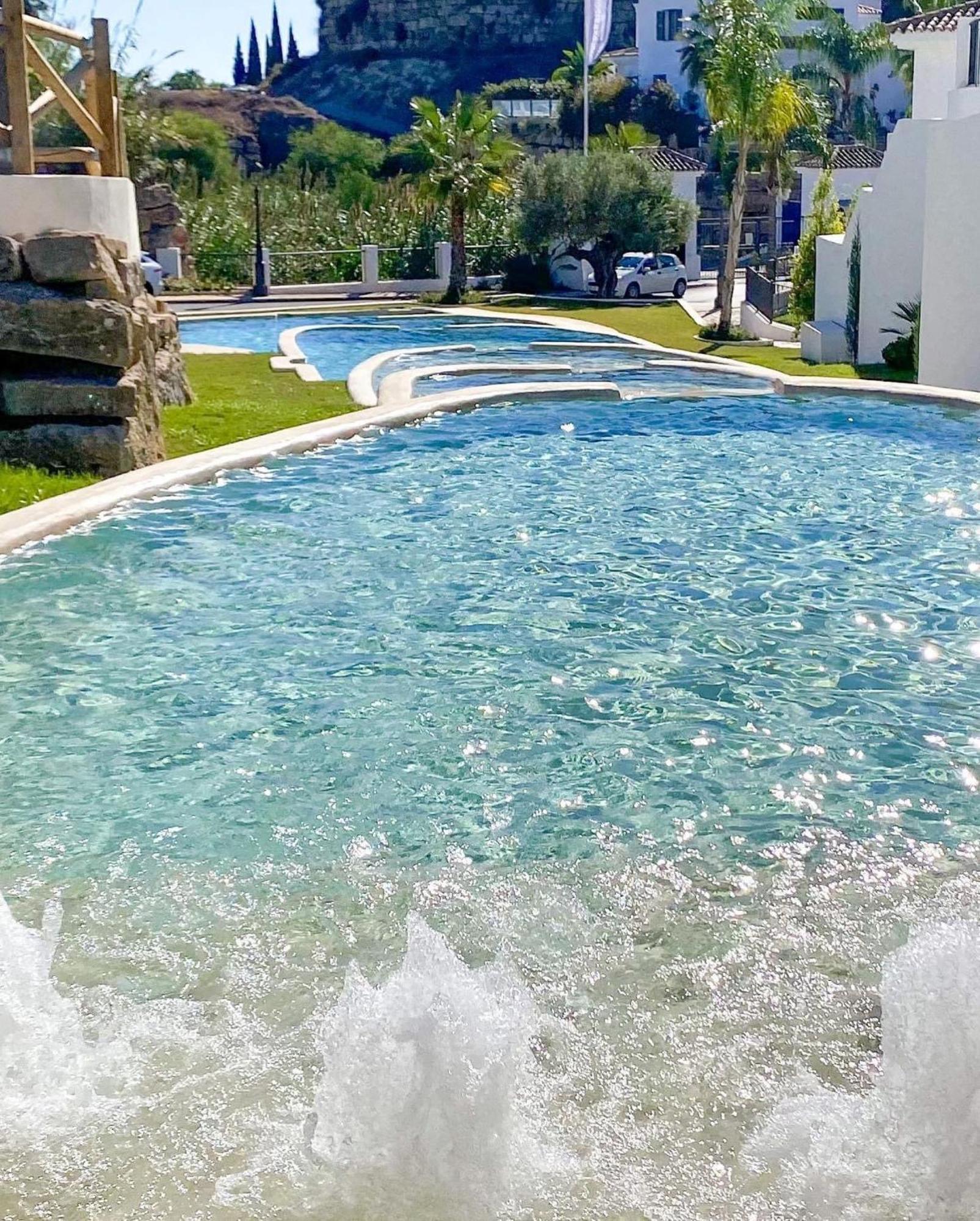Apartment Amazing New Apt.-3 Rooms-6 Pools-spa 601 Estepona
