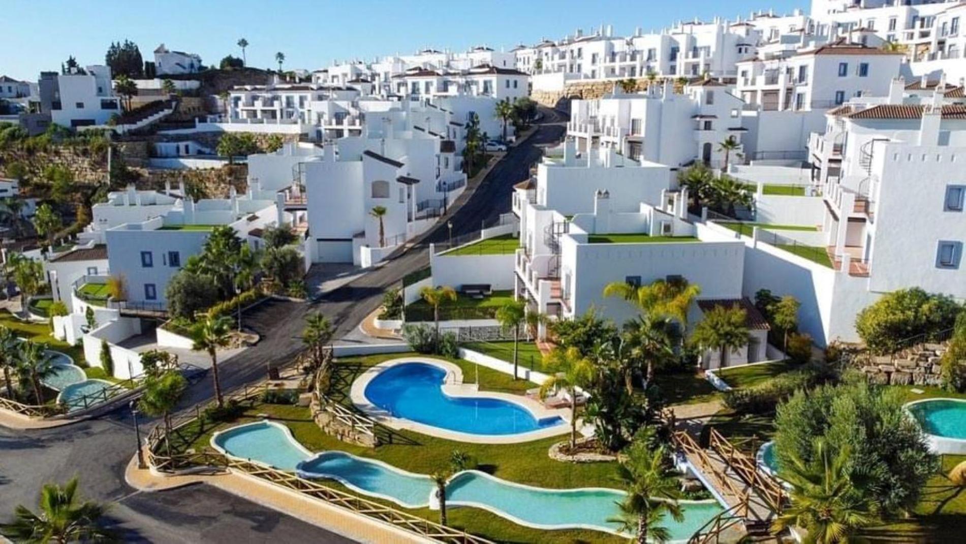 Amazing New Apt.-3 Rooms-6 Pools-spa 601
