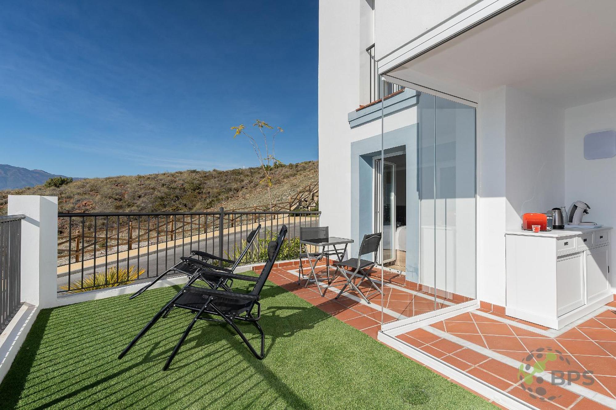 Amazing New Apt.-3 Rooms-6 Pools-spa 601 * Estepona